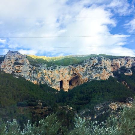 הוילה סגורה דה לה סיירה Vivienda Turistica Rural Entrepinares מראה חיצוני תמונה